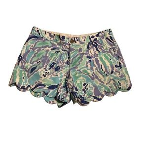 Lilly Pulitzer nice ink buttercup scallop‎ shorts